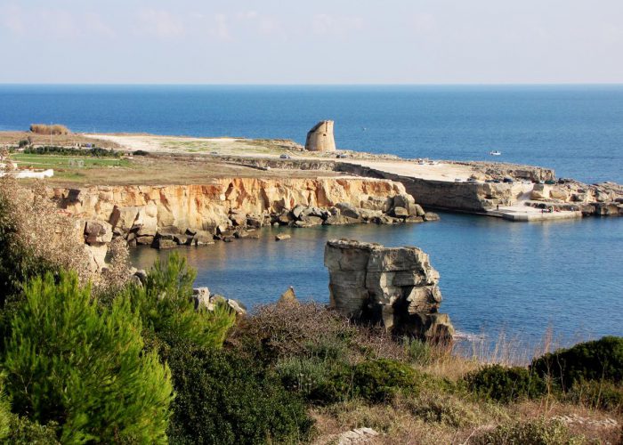 Escursioni in Barca alle Grotte Sulfuree di Santa Cesaria Terme